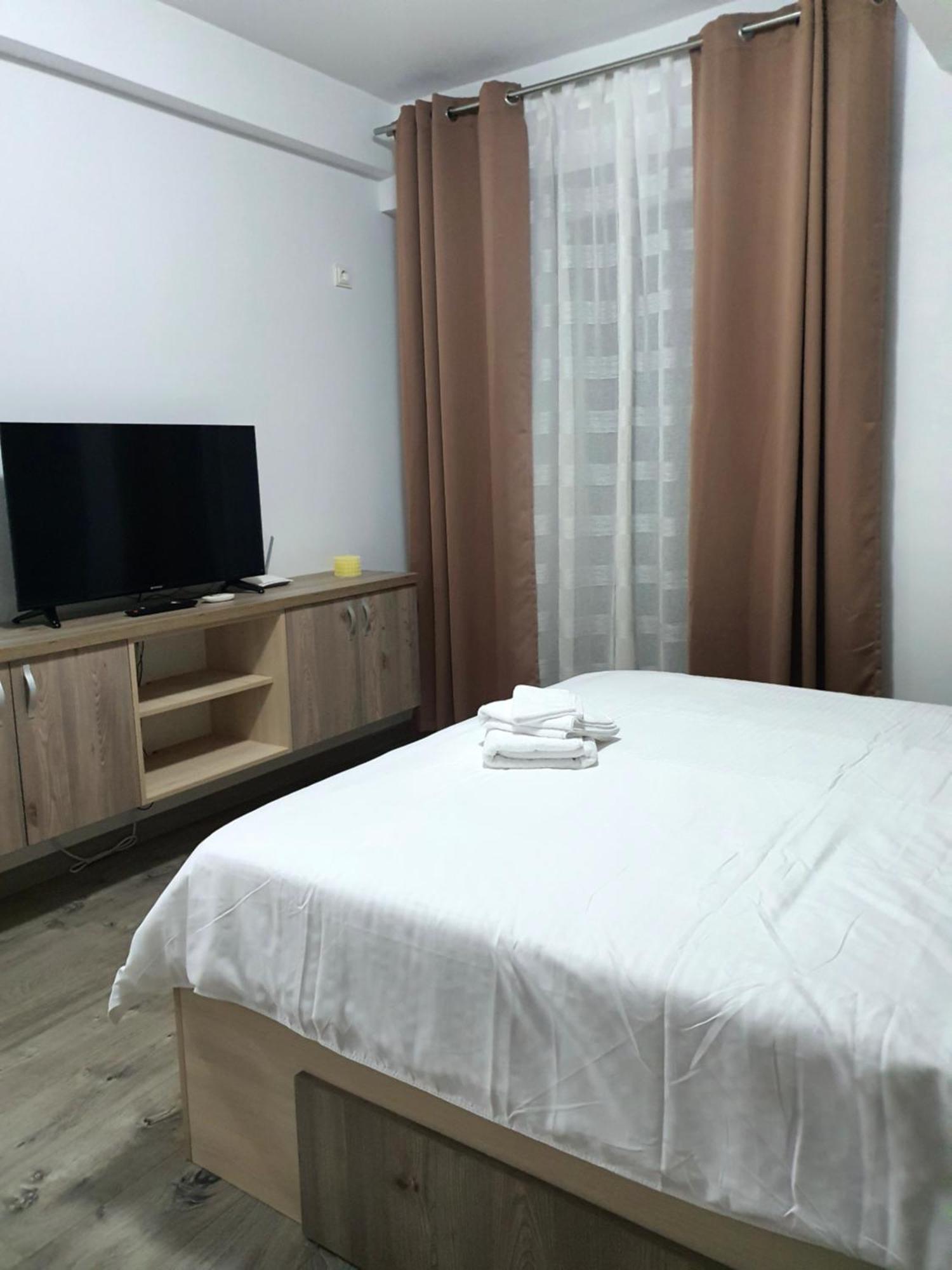 Angi House Apartment